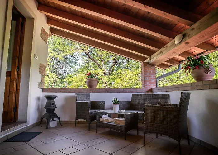 カントリーハウス Fior Di Pesco